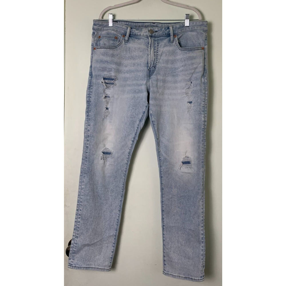 American Eagle Jeans Mens 36x32 Light Wash Blue Slim Straight Distressed Denim